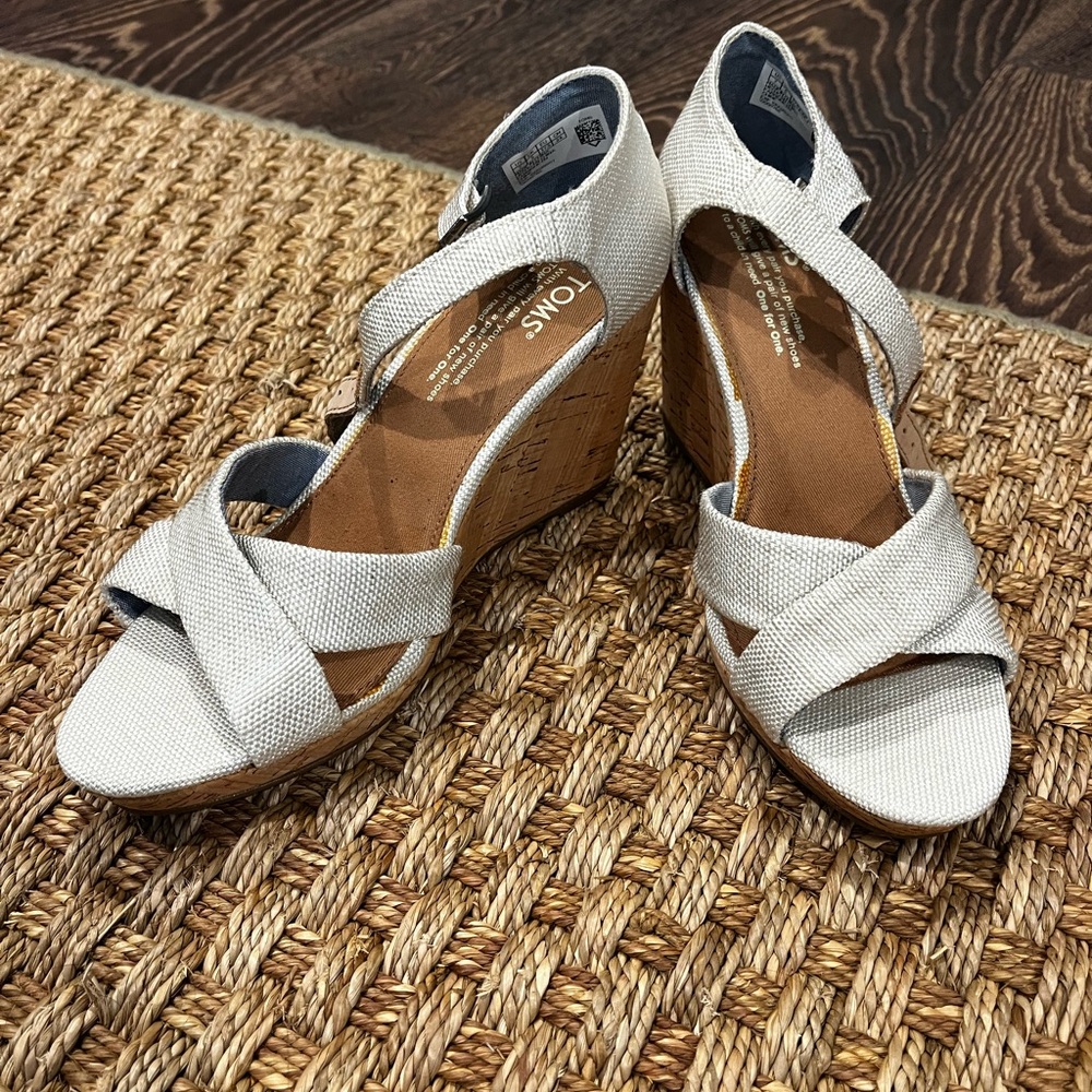 TOMS Cream Wedge Sandals